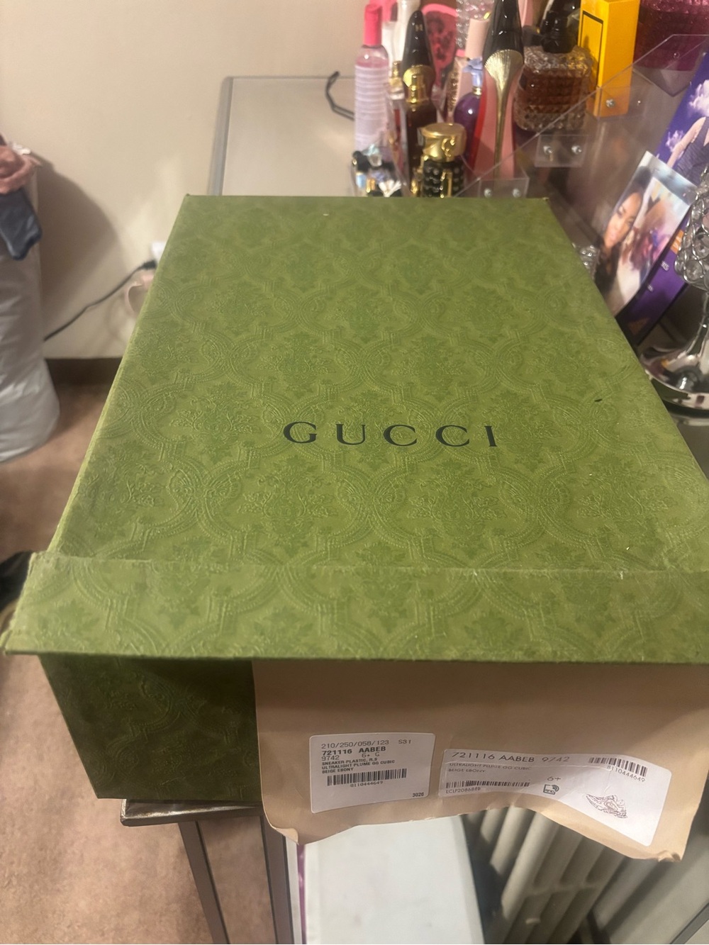 Gucci Olive Green Patterned Logo Shoe Box